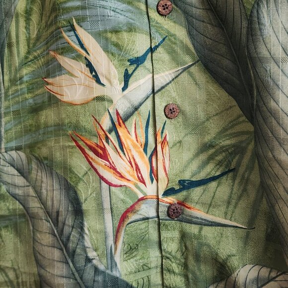 Tommy Bahama Shirt Mens Medium Silk Tropical Floral Leaf Relaxed Fit Button Up - Picture 3 of 12